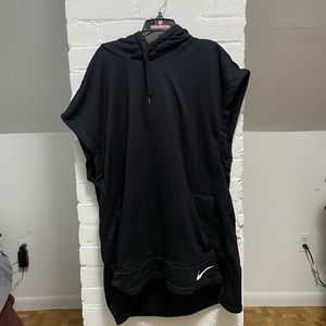 Mens Activewear Nike Dri-Fit Mens Cut off sleeve hoodie